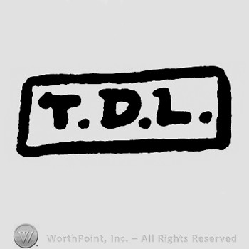 Rectangle with letters TDS inside.
