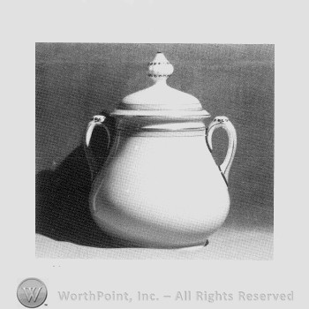 Sophisticate sugar bowl pattern.