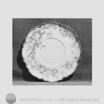 Dainty Bess saucer pattern.