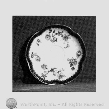 Marjorie saucer pattern.