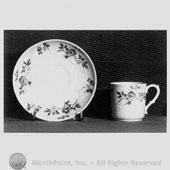 Condessa demitasse cup and saucer pattern.