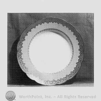 Golden Lace plate pattern.