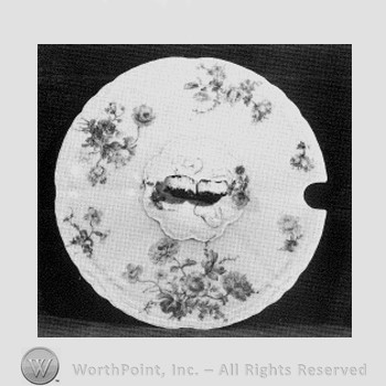 Cecily soup tureen pattern.