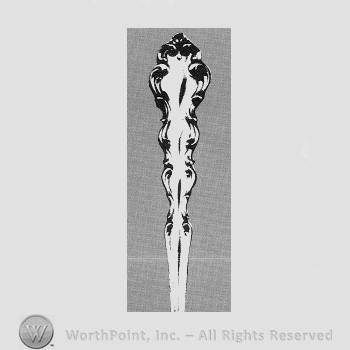 Modern Baroque pattern.