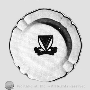 Unnamed ashtray pattern.
