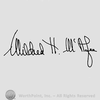 Autograph/Signature : Mildred H. McAfee.