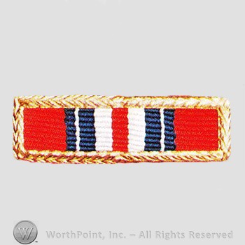 Military decoration : Valorous Unit Award.