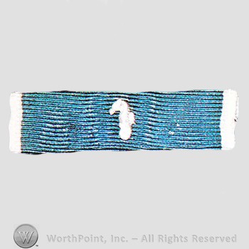Military decoration : Gallant Ship Citation Ribbon.