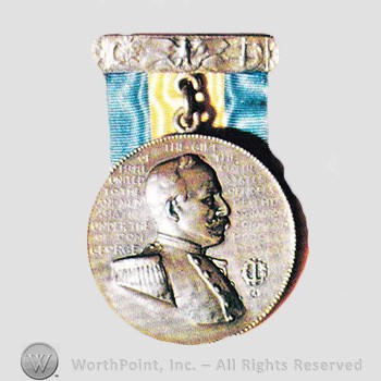 Military decoration : Dewey Medal.