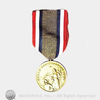 Military decoration : Navy Cuban Pacification Medal.
