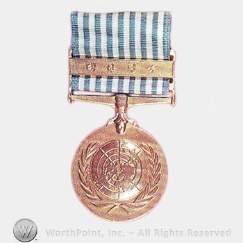 Military decoration : United Nations Service Medal with Korean inscription.