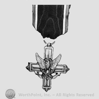 Distinguished Service Cross : unnumbered issue, recent strike.