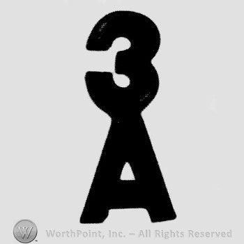 Insignia consisted of number 3 above letter A.
