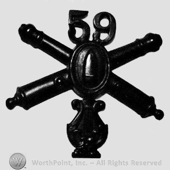 Insignia consisted of crossed cannons with a bullet at the intersection and number 59 above; harp below.