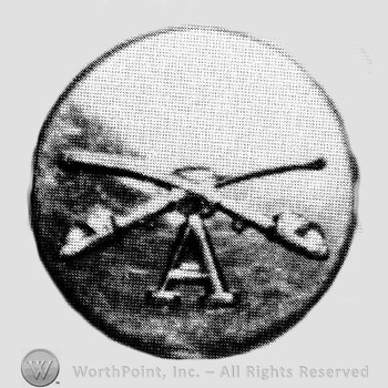 Insignia consisted of collar disc with crossed sabres on and letter A below the intersection.