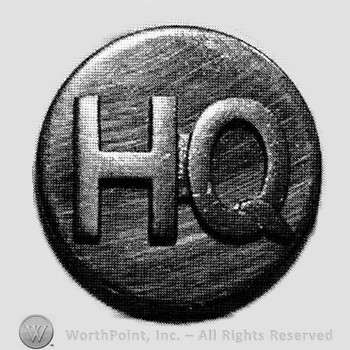 Insignia consisted of collar disc with letters HQ on.