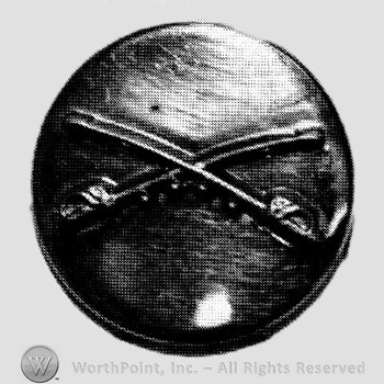 Insignia consisted of crossed sabres on a disc.