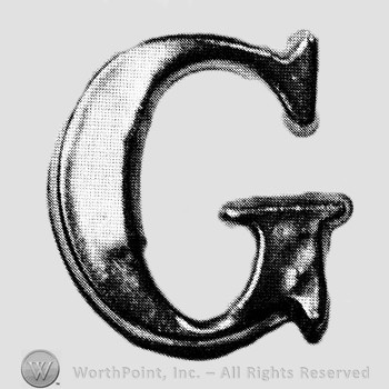 Insignia consisted of letter G.