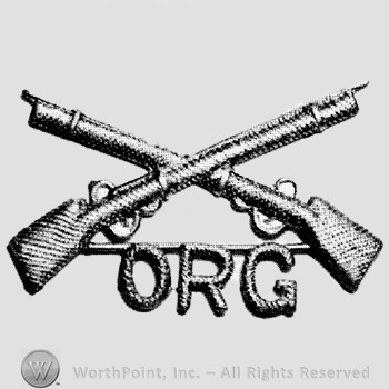 Insignia consisted of crossed rifles and letters ORG below.