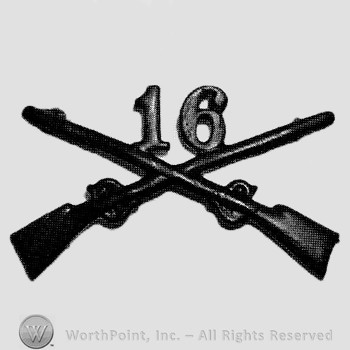Insignia consisted of crossed rifles and number 16 above the intersection.