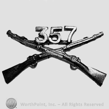 Insignia consisted of crossed rifles and number 357 above the intersection.
