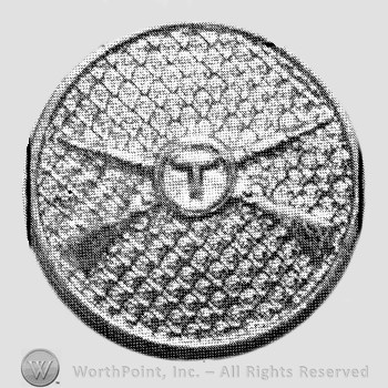 Insignia consisted of crossed rifles and letter T over the intersection; all on a disc.