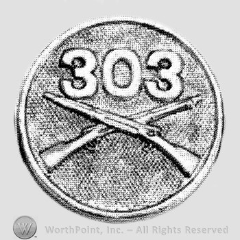 Insignia consisted of crossed rifles, number 303 above the intersection; all on a disc.