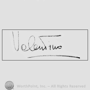 Autograph/Signature : Valentino.