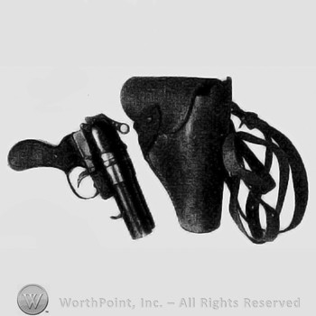 Double Barrel flare pistol w/leather holster.