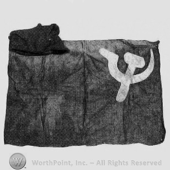 Flag with sickle and hammer.