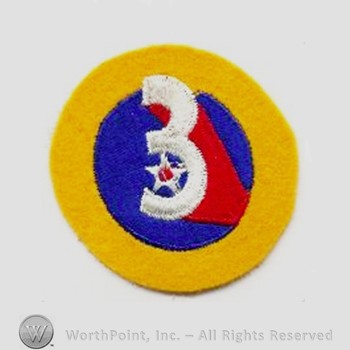 Army Air Forces Shoulder Sleeve Insignia : 3d Air Force.