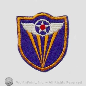 Army Air Forces Shoulder Sleeve Insignia : 4th Air Force.