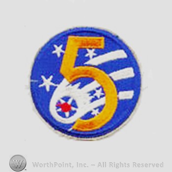 Army Air Forces Shoulder Sleeve Insignia : 5th Air Force.