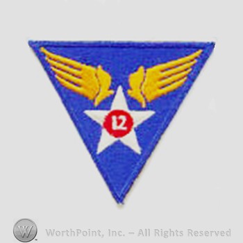 Army Air Forces Shoulder Sleeve Insignia : 12th Air Force.