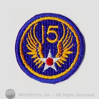 Army Air Forces Shoulder Sleeve Insignia : 15th Air Force.