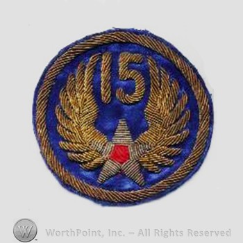 Army Air Forces Shoulder Sleeve Insignia : 15th Air Force.