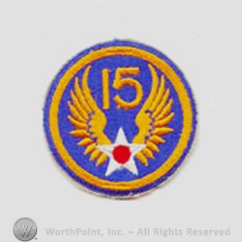 Army Air Forces Shoulder Sleeve Insignia : 15th Air Force.