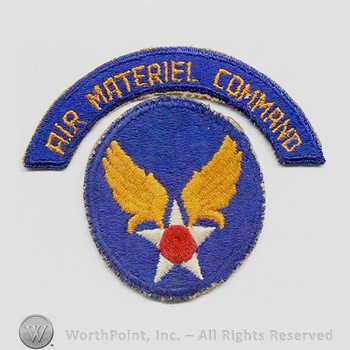 Army Air Forces Shoulder Sleeve Insignia : Air Material Command.