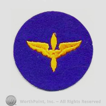 Army Air Forces Shoulder Sleeve Insignia : Aviation Cadet.