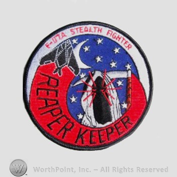 Weapon System Patch, Aircraft Patch : F-117A Nighthawk Maintenance Personnel.