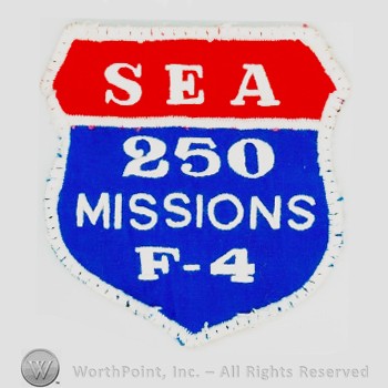 Weapon System Patch, Aircraft Patch : F-4 Phantom II South East Asia 250 Missions.