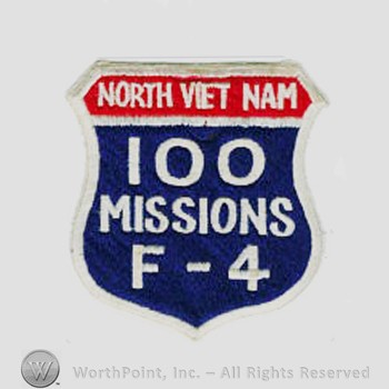 Weapon System Patch, Aircraft Patch : F-4 Phantom II Vietnam 100 Hundred Missions.