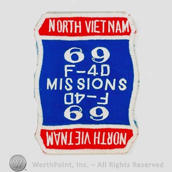 Weapon System Patch, Aircraft Patch : F-4D Phantom II North Vietnam 69 Missions.