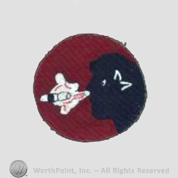 WWII US Army Air Force Numbered Units patch : 332nd Bomb Squadron, 94th Bomb Group, 8th Air Force.