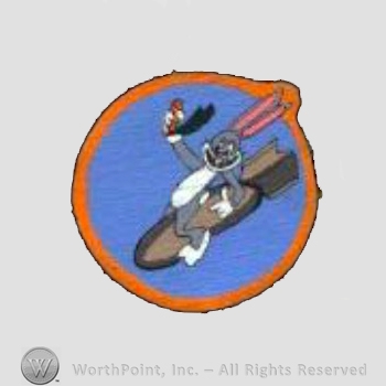 WWII US Army Air Force Numbered Units patch : 530th Bomb Squadron, 380th Bomb Group, 5th Air Force.