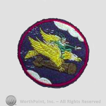 WWII US Army Air Force Numbered Units patch : 546th Bomb Squadron, 384th Bomb Group, 8th Air Force.