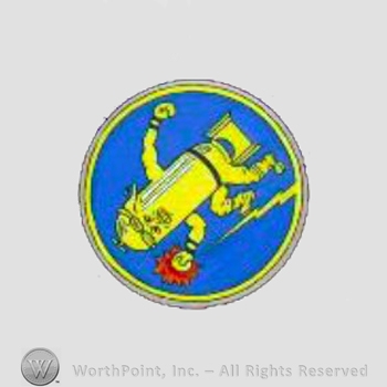 WWII US Army Air Force Numbered Units patch : 562nd Bomb Squadron, 388th Bomb Group, 8th Air Force.