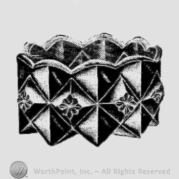 Glass pattern: No. 15001; table salt.