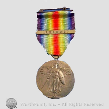 WWI Army Medal : Victory Medal with "France" Bar.