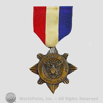 WWI Army Medal : Guernsey County, Ohio Service Medal.
